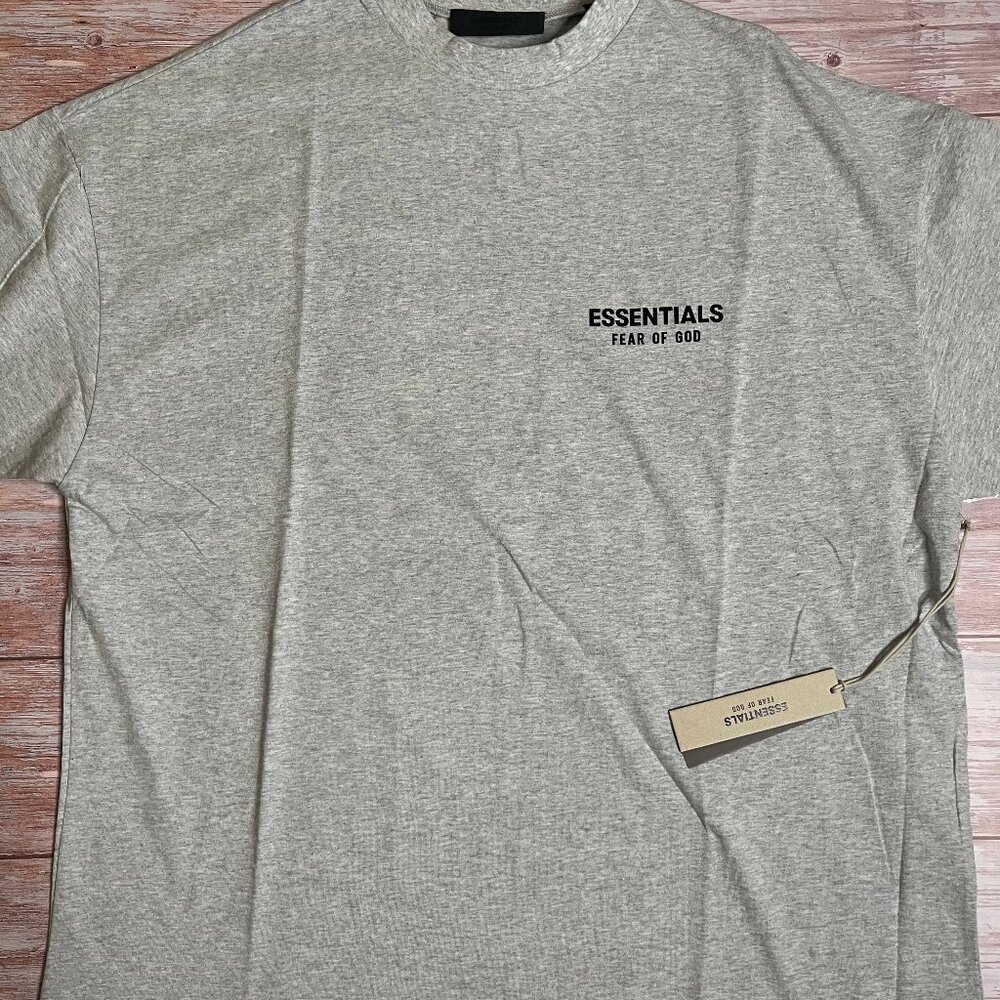 ESSENTIALS FOG SHIRT 2024 | LIGHT HEATHER GREY | M | OVERSIZED | NWT